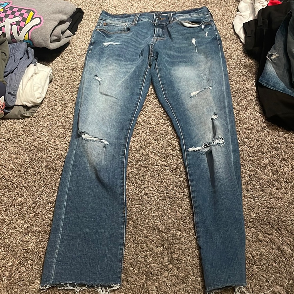 Aeropostale 29/30 jeans barley worn